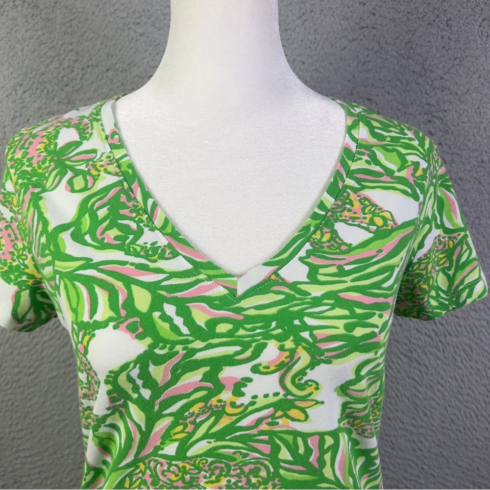 Lilly Pulitzer Michele Top Women Small Green Colorful V Neck Short Sleeve Preppy - Picture 2 of 7